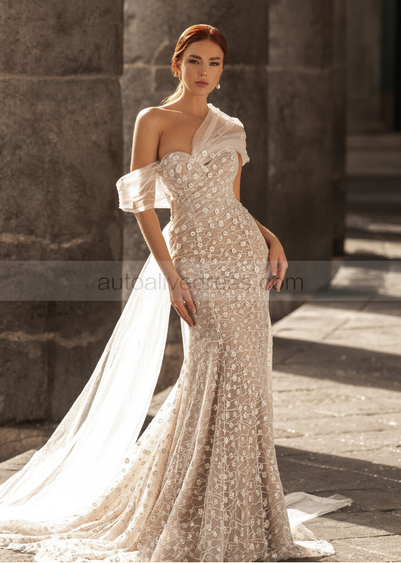 Unique Beaded Lace Tulle Luxurious Wedding Dress
